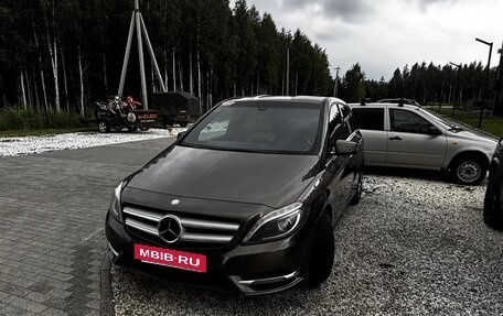 Mercedes-Benz B-Класс, 2013 год, 1 200 000 рублей, 4 фотография