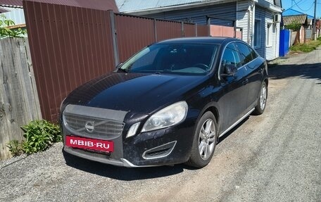 Volvo S60 III, 2012 год, 1 400 000 рублей, 2 фотография