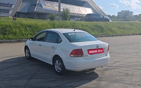 Volkswagen Polo VI (EU Market), 2013 год, 600 000 рублей, 2 фотография