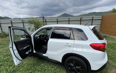 Suzuki Vitara II рестайлинг, 2018 год, 2 200 000 рублей, 2 фотография