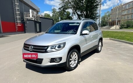 Volkswagen Tiguan I, 2012 год, 1 400 000 рублей, 2 фотография