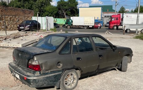 Daewoo Nexia I рестайлинг, 2000 год, 60 000 рублей, 6 фотография