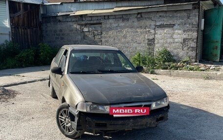 Daewoo Nexia I рестайлинг, 2000 год, 60 000 рублей, 4 фотография