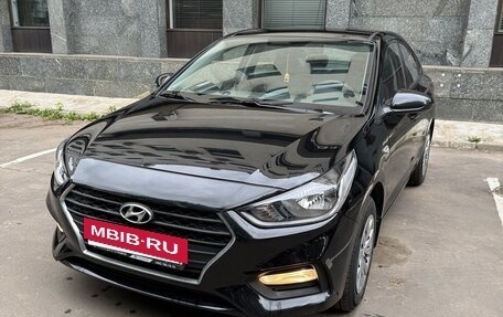 Hyundai Solaris II рестайлинг, 2019 год, 1 650 000 рублей, 5 фотография