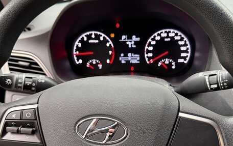 Hyundai Solaris II рестайлинг, 2019 год, 1 650 000 рублей, 7 фотография