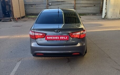 KIA Rio III рестайлинг, 2011 год, 650 000 рублей, 9 фотография
