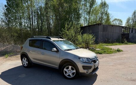 Renault Sandero II рестайлинг, 2018 год, 1 200 000 рублей, 9 фотография