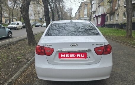 Hyundai Elantra IV, 2009 год, 750 000 рублей, 2 фотография