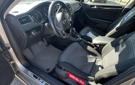 Volkswagen Jetta VI, 2018 год, 1 749 000 рублей, 5 фотография