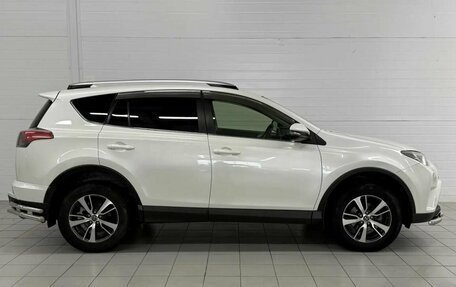Toyota RAV4, 2016 год, 1 900 000 рублей, 4 фотография
