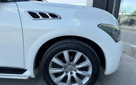 Infiniti QX56, 2012 год, 2 625 000 рублей, 11 фотография