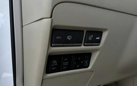 Infiniti QX56, 2012 год, 2 625 000 рублей, 18 фотография