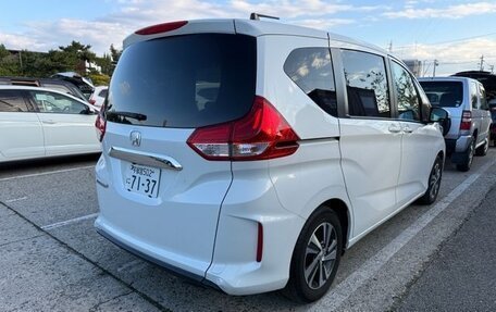 Honda Freed II, 2022 год, 1 500 000 рублей, 7 фотография