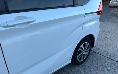 Honda Freed II, 2022 год, 1 500 000 рублей, 13 фотография