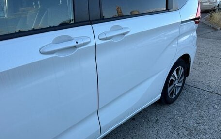 Honda Freed II, 2022 год, 1 500 000 рублей, 15 фотография