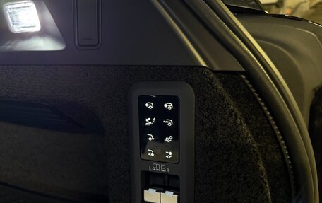 Land Rover Range Rover IV рестайлинг, 2026 год, 23 375 000 рублей, 35 фотография