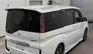 Honda Stepwgn IV, 2021 год, 1 990 000 рублей, 6 фотография