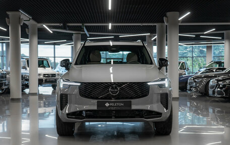 Volvo XC90 II рестайлинг, 2025 год, 10 000 000 рублей, 3 фотография