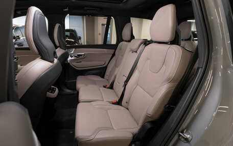 Volvo XC90 II рестайлинг, 2025 год, 10 000 000 рублей, 14 фотография