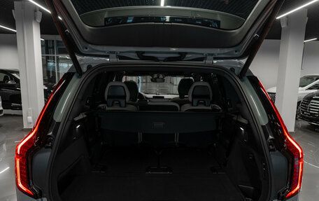 Volvo XC90 II рестайлинг, 2025 год, 10 000 000 рублей, 27 фотография