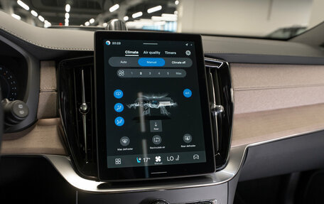 Volvo XC90 II рестайлинг, 2025 год, 10 000 000 рублей, 22 фотография