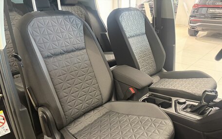 Volkswagen Tiguan II, 2021 год, 3 319 000 рублей, 17 фотография