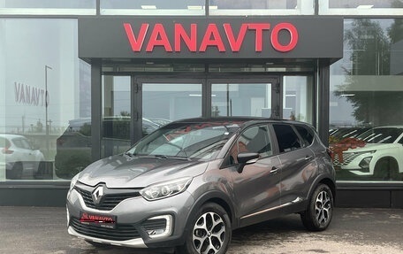 Renault Kaptur I рестайлинг, 2017 год, 1 360 000 рублей, 1 фотография