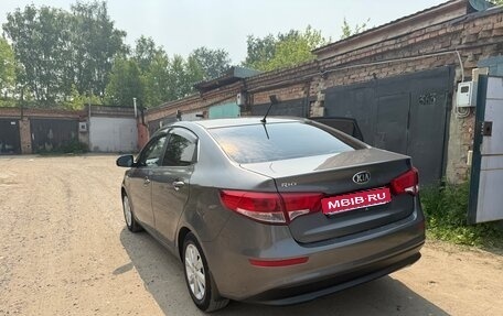 KIA Rio III рестайлинг, 2016 год, 1 350 000 рублей, 1 фотография