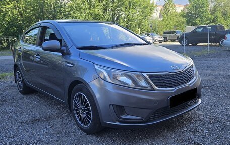 KIA Rio III рестайлинг, 2012 год, 500 000 рублей, 2 фотография