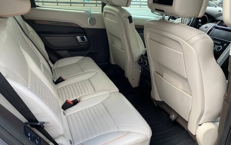 Land Rover Discovery IV, 2017 год, 3 300 000 рублей, 10 фотография