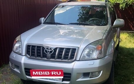 Toyota Land Cruiser Prado 120 рестайлинг, 2008 год, 2 550 000 рублей, 2 фотография