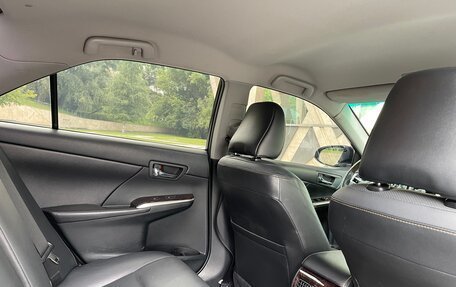 Toyota Camry, 2017 год, 2 270 000 рублей, 16 фотография