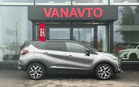 Renault Kaptur I рестайлинг, 2017 год, 1 360 000 рублей, 5 фотография