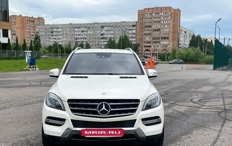 Mercedes-Benz M-Класс, 2012 год, 1 800 000 рублей, 2 фотография