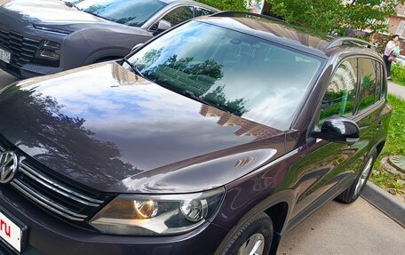 Volkswagen Tiguan I, 2015 год, 1 250 000 рублей, 2 фотография