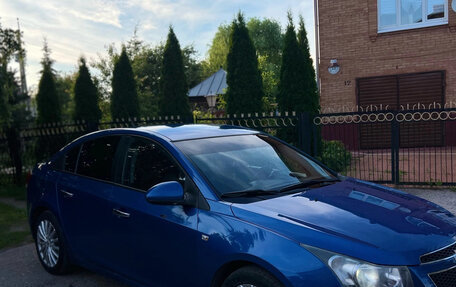 Chevrolet Cruze II, 2011 год, 600 000 рублей, 2 фотография