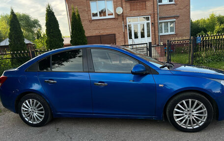 Chevrolet Cruze II, 2011 год, 600 000 рублей, 3 фотография