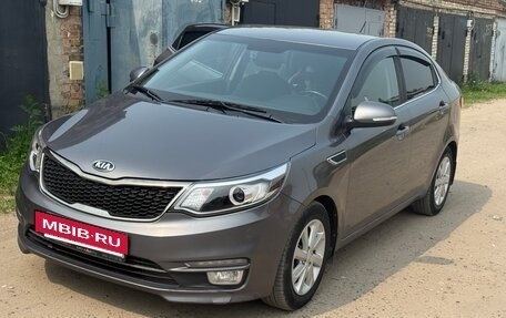 KIA Rio III рестайлинг, 2016 год, 1 350 000 рублей, 3 фотография