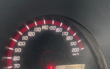 Toyota Matrix, 2004 год, 490 000 рублей, 3 фотография