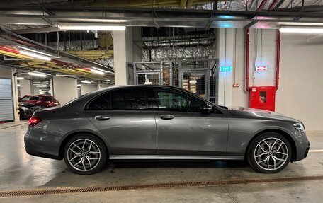 Mercedes-Benz E-Класс, 2021 год, 5 300 000 рублей, 3 фотография