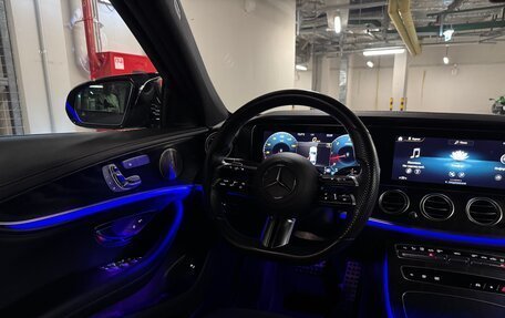Mercedes-Benz E-Класс, 2021 год, 5 300 000 рублей, 10 фотография