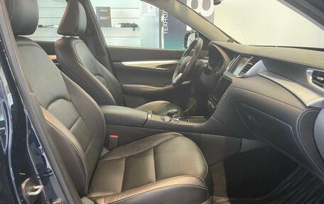 Infiniti QX50 II, 2019 год, 3 150 000 рублей, 14 фотография
