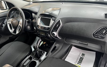 Hyundai ix35 I рестайлинг, 2011 год, 895 000 рублей, 14 фотография