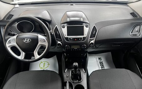 Hyundai ix35 I рестайлинг, 2011 год, 895 000 рублей, 11 фотография