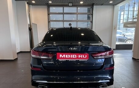 KIA Optima IV, 2018 год, 2 390 000 рублей, 4 фотография