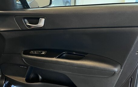KIA Optima IV, 2018 год, 2 390 000 рублей, 28 фотография