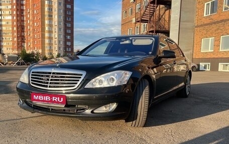 Mercedes-Benz S-Класс, 2007 год, 900 000 рублей, 1 фотография
