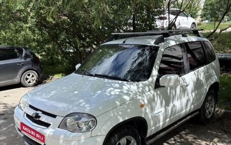 Chevrolet Niva I рестайлинг, 2011 год, 500 000 рублей, 1 фотография