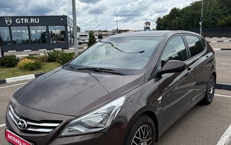 Hyundai Solaris II рестайлинг, 2016 год, 1 050 000 рублей, 1 фотография