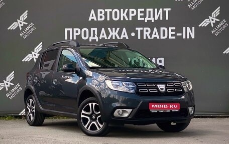 Dacia Sandero II, 2018 год, 875 000 рублей, 1 фотография